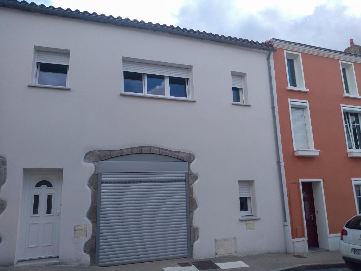 Au Grenier De Pauline Apartment La Gaubretiere Ngoại thất bức ảnh